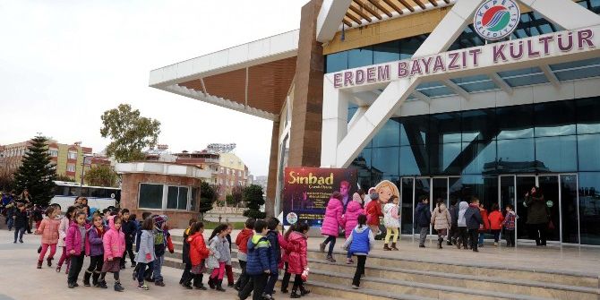 Kepez Belediyesi Çocukları Tiyatro İle Buluşturuyor