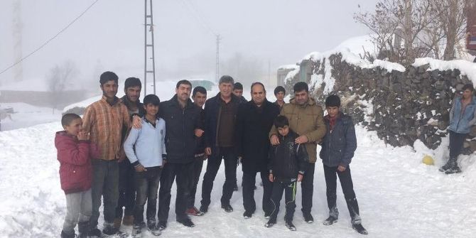 Ak Parti İlçe Teşkilatı Köyleri Geziyor