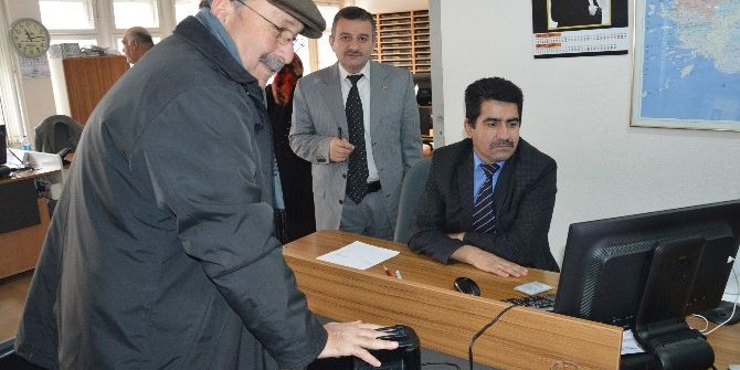 Niksar’da Yeni Kimlik Kartı Başvuruları