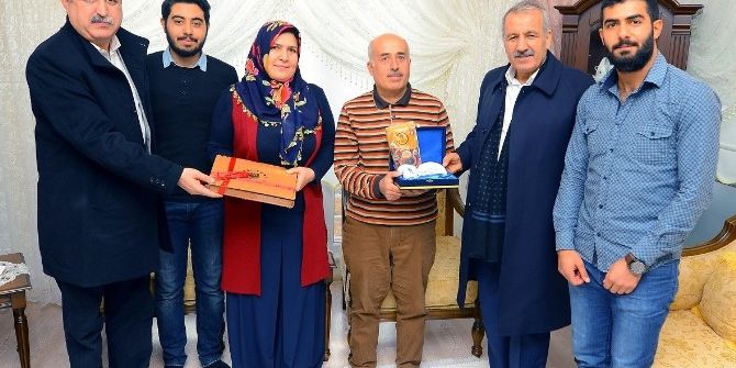 ‘Yeşilyurt Gurbet Değil’ Projesiyle 500 Aile Ziyaret Edildi