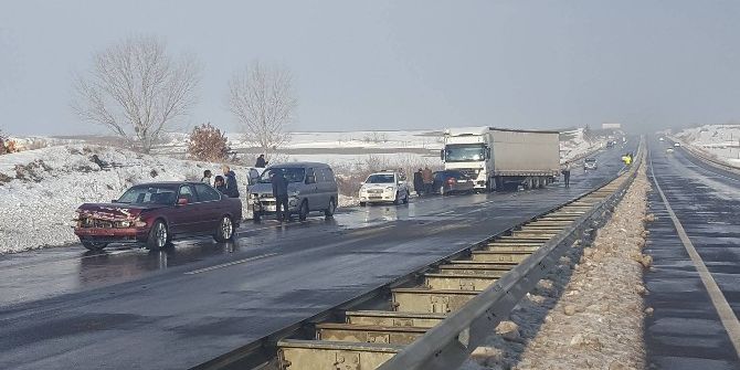 Aynı Yerde Aynı Anda 4 Ayrı Kaza