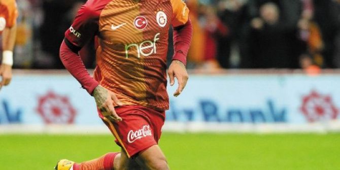 De Jong: “Uefa Kupası’nı Kazanan Kadroyu Sayabilirim”