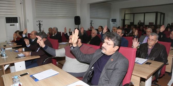 Efeler Belediye Meclisi 2017’nin İlk Toplantısını Gerçekleştirdi