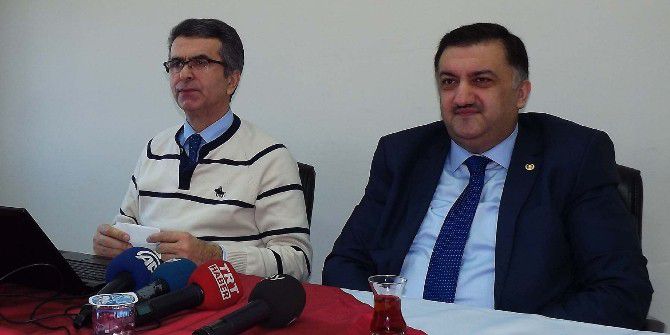 Dekan, Milletvekiline ’Zor’ Anlar Yaşattı