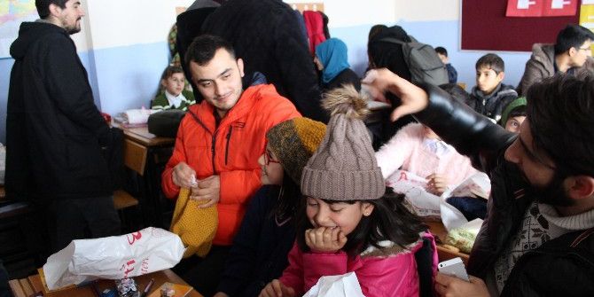 Mühendislik Fakültesi Öğrencilerinden Anlamlı Proje