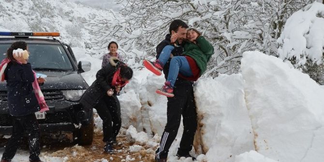 Balya’ Da Kardan Kapanan Yollar Açıldı