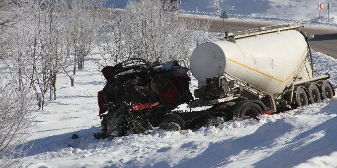 Seydikemer’de Trafik Kazası: 1 Ölü, 1 Yaralı