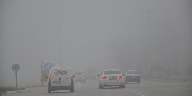 Balıkesir’de Sis Etkili Oluyor