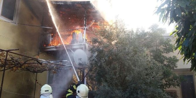 Fethiye’de Ev Yangını Korkuttu