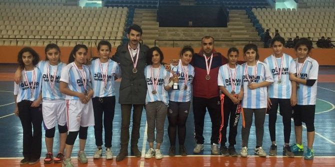 Silopi Cumhuriyet Ortaokulu İl İkincisi Oldu