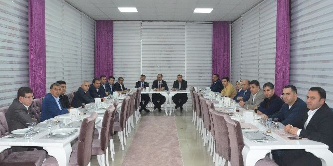 Ak Parti’de Yürütme Kurulu Toplantısı Yapıldı