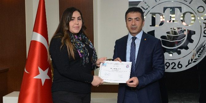 Denizli’de 60 Girişimci Sertifikasını Aldı