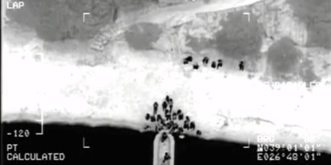 İzmir’de Havadan Takip Edilen Göçmenler Operasyonla Yakalandı