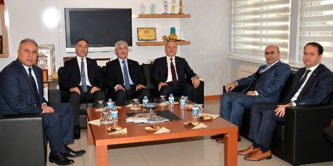 Vali Demirtaş, Atb’de İncelemelerde Bulundu