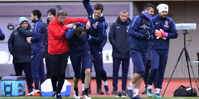 Trabzonspor’da Yeni Transferler İlk Antrenmanına Çıktı