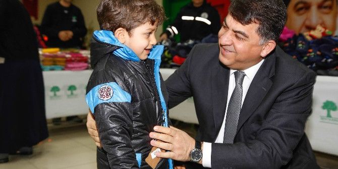 Fadıloğlu Dar Gelirli Aileleri Kış Gününde Unutmadı