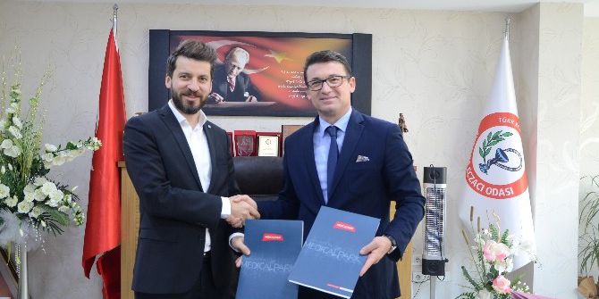 Antalya Eczacı Odası’na İndirimli Sağlık Hizmeti