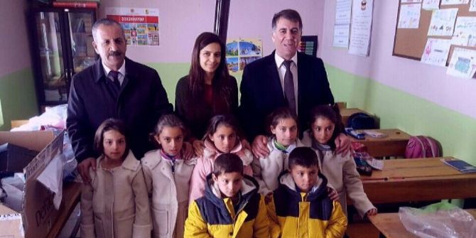 Öğrencileri İçin Kampanya Başlattı