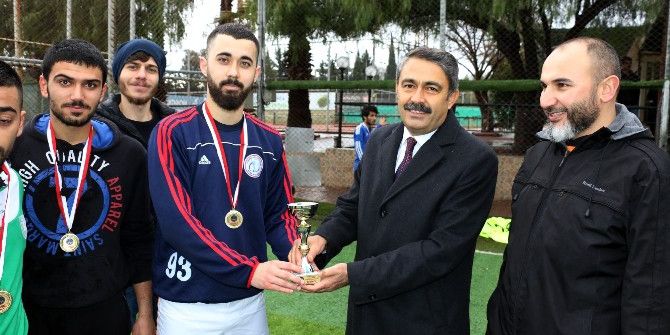 Kyk Adana’dan Üniversite Öğrencilerine ‘Futbol Turnuvası’