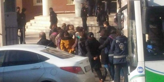 Şanlıurfa’da Pkk/kck Terör Örgütü Soruşturmasında 13 Kişi Tutuklandı