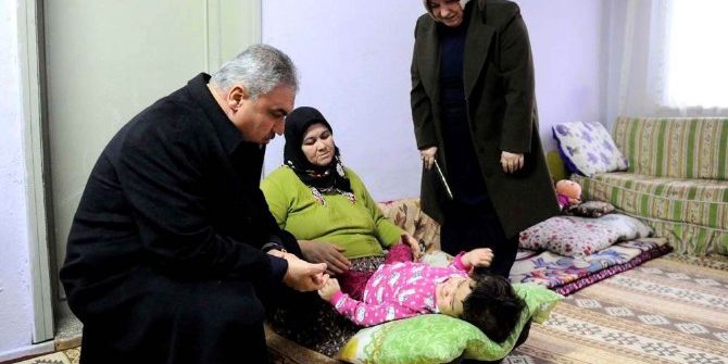 Vali Okur Ve Eşi Minik Medine’yi Ziyaret Etti