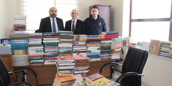 Mşü’den E Tipi Kapalı Cezaevine Kitap Desteği
