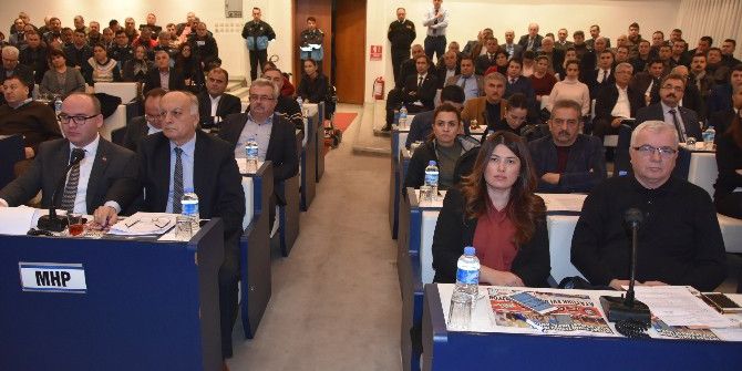 Salihli’de 2017 Yılının İlk Meclis Toplantısı Yapıldı