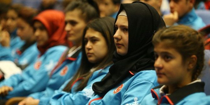 Bakan Kılıç: “Velileriniz Artık Size Ya Spora Git Ya Da Okula Git Demeyecek”