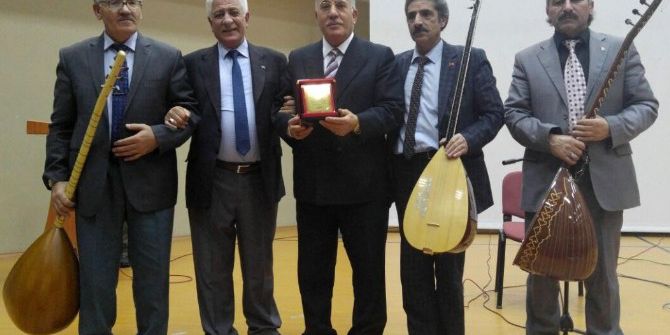 Özkılıç: “Âşıklar Milli Kimliğimizin Yaşayan Efsaneleridir”