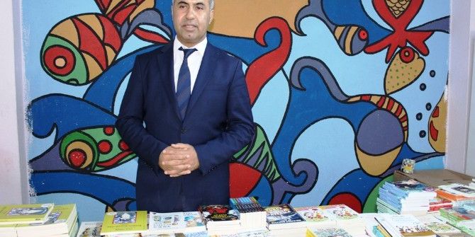 Yazarlar Minik Öğrencilerle Buluştu