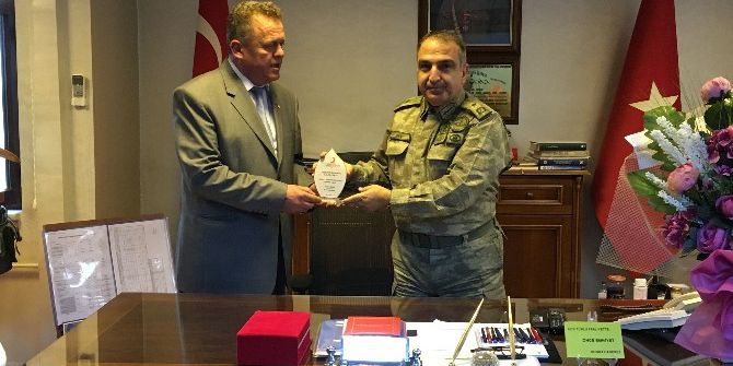 Türk Kızılayı Bilecik Şube Başkanı Çınar’dan Tuğgeneral Koç’a Ziyaret