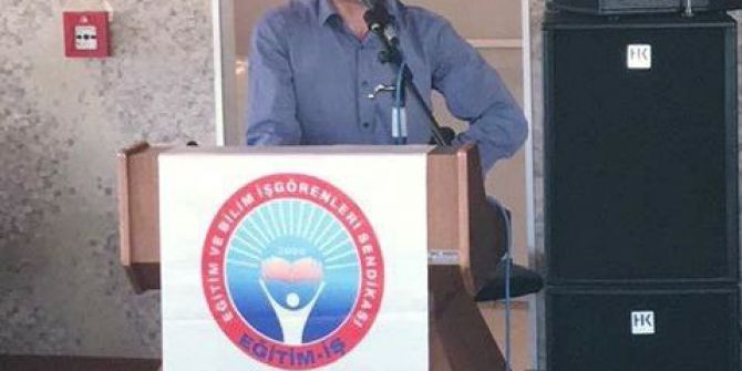 Okulun Çatısından Düşen Müdür Hayatını Kaybetti