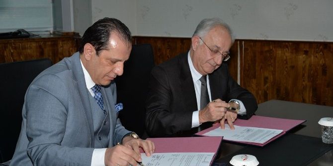 Renault Bursa Emniyetine 6 Otomobil Hediye Etti