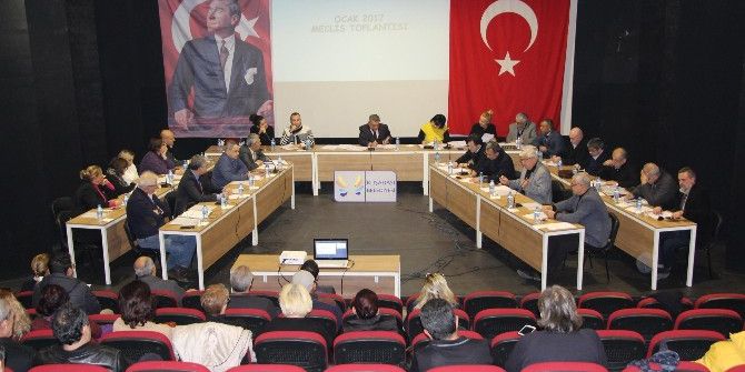 Kuşadası Belediyesi Meclisi 2017’nin İlk Toplantısını Yaptı
