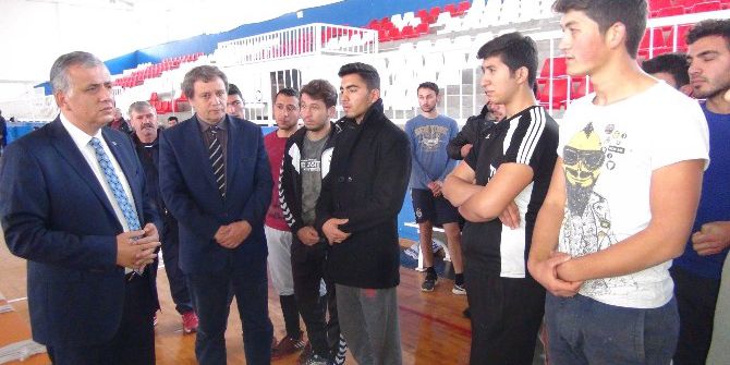 Özel Harekat Polisi Olabilmek İçin Ter Döküyorlar