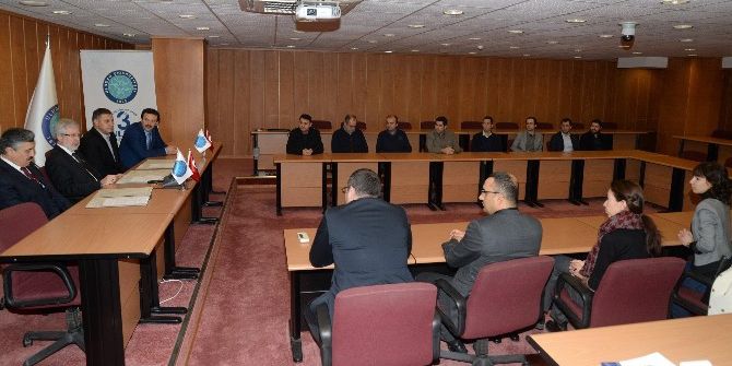 İnşaat Mühendisliğini Seçen Başarılı Öğrencilere Burs