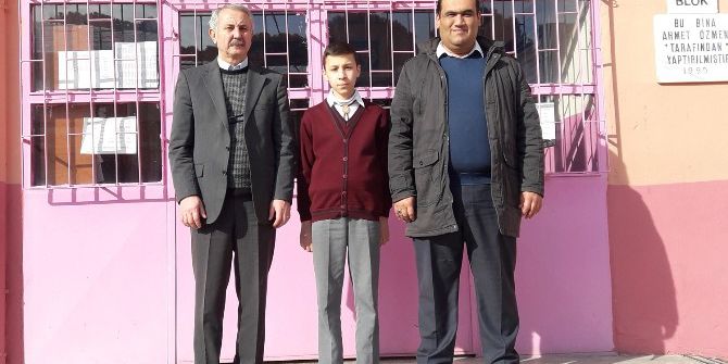 Kula’dan Teog Sınavında Birinci Çıktı