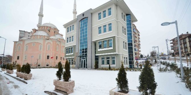 Pursaklar’da Eğitim Ve Kültür Merkezi Tamamlandı