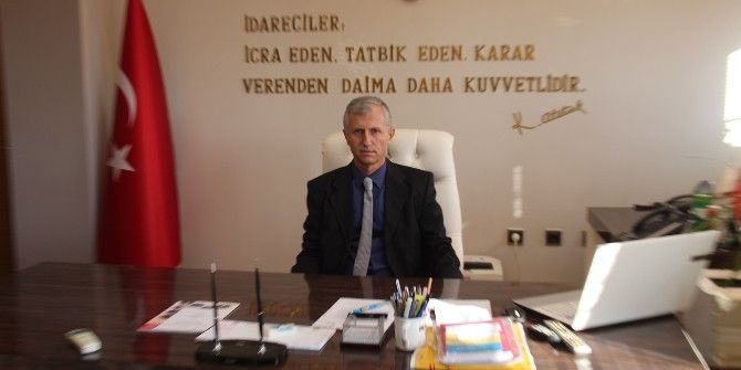 Foça Kaymakamı Ali Çetin Göreve Başladı