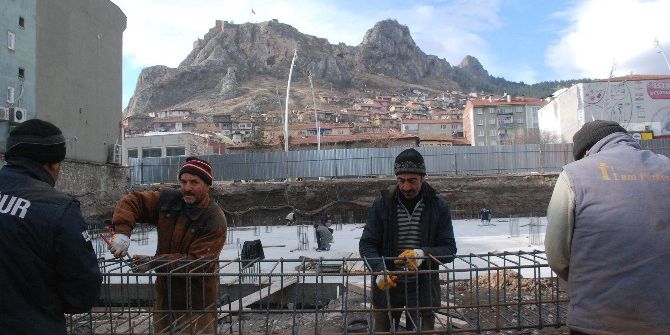 Meydan Projesinde Temel Atıldı