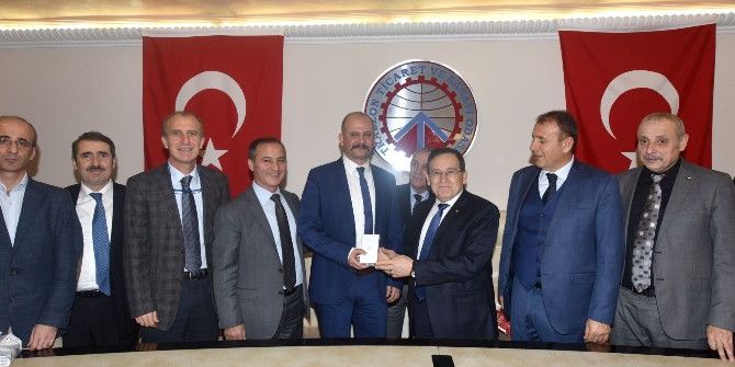 ’Onetrabzon’ Ödülleri Dağıtıldı