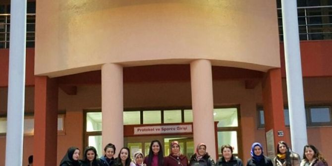 Taşköprü’de Bayanlara Yönelik Yüzme Kursu