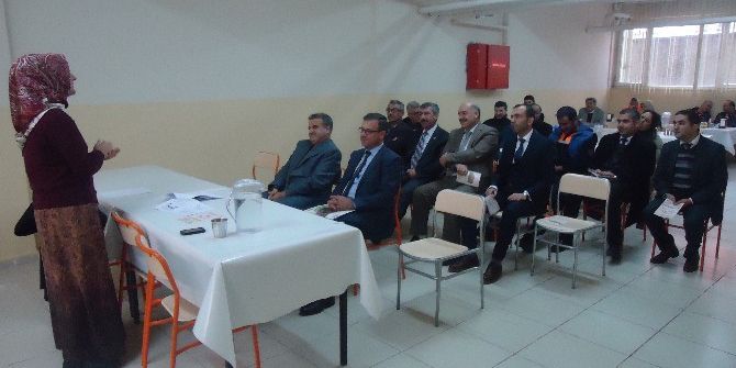 Afad Personeline Aile Eğitim Semineri