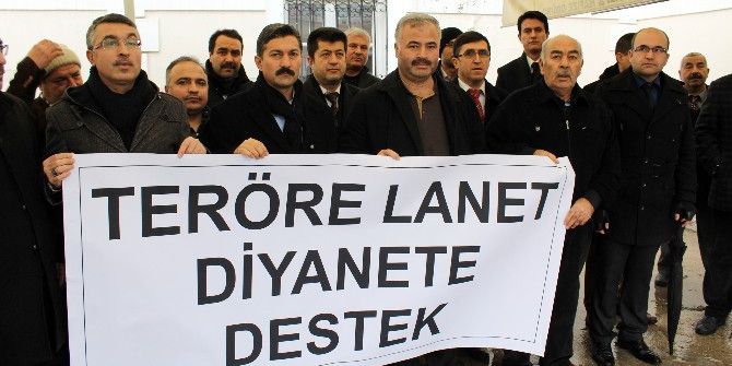 Stk’lar Diyanete Sahip Çıktı