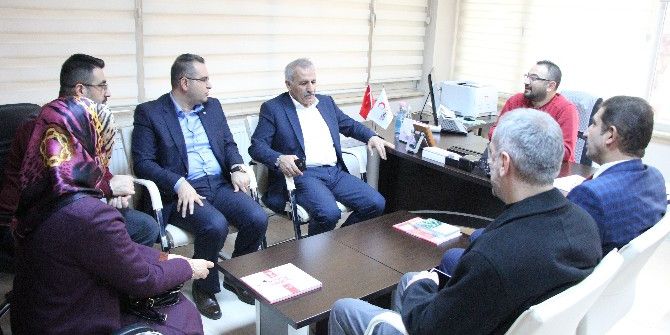 Ak Partili Şahin, “Nerede Bir Mazlum Varsa Orada Kızılay’ı Görürsünüz”