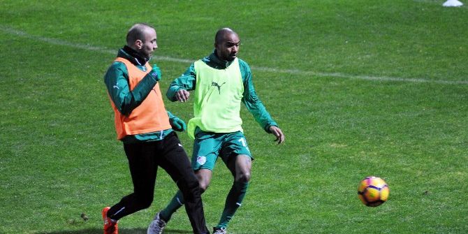 Bursaspor’da Mesai Sürüyor