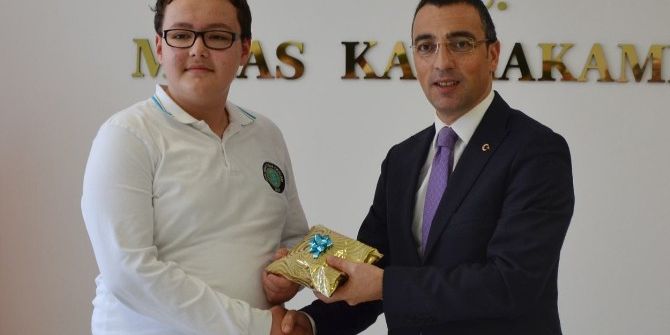 Milas Kaymakamı Arslan Teog Birincisini Tebrik Etti