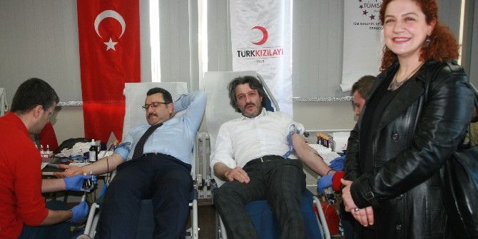 Trabzon Tümsiad Şubesi’nden Kan Bağışına Destek