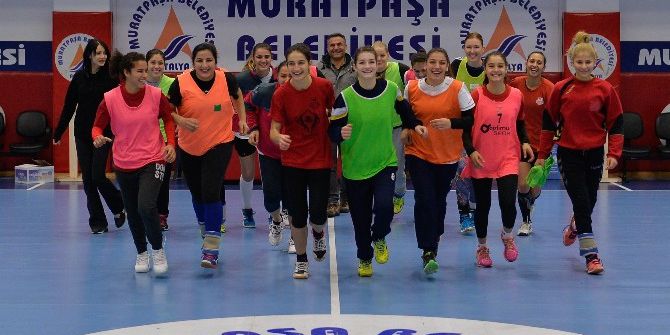 Muratpaşa İkinci Yarı Hazırlıklarına Başladı