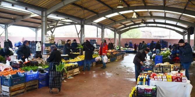 Balyalı Başkan Kılıç Manav Oldu